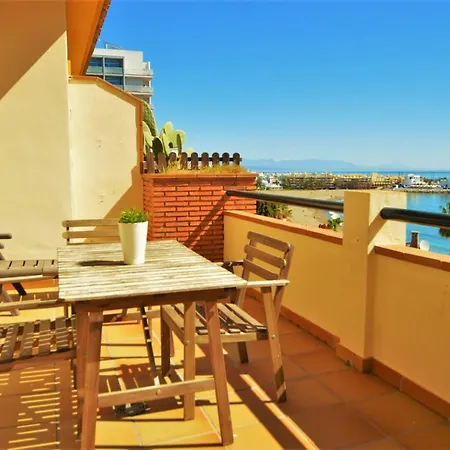 Excepcional Duplex Al Lado De La Playa Y Con Vistas Al Mar