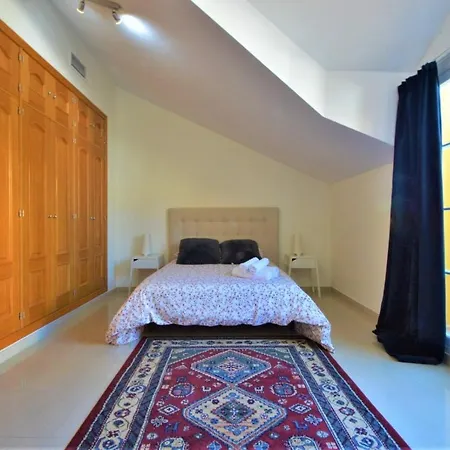 Excepcional Duplex Al Lado De La Playa Y Con Vistas Al Mar Benalmádena