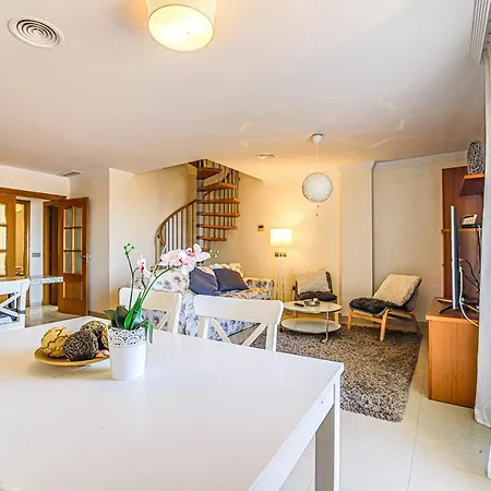 Apartment Excepcional Duplex Al Lado De La Playa Y Con Vistas Al Mar